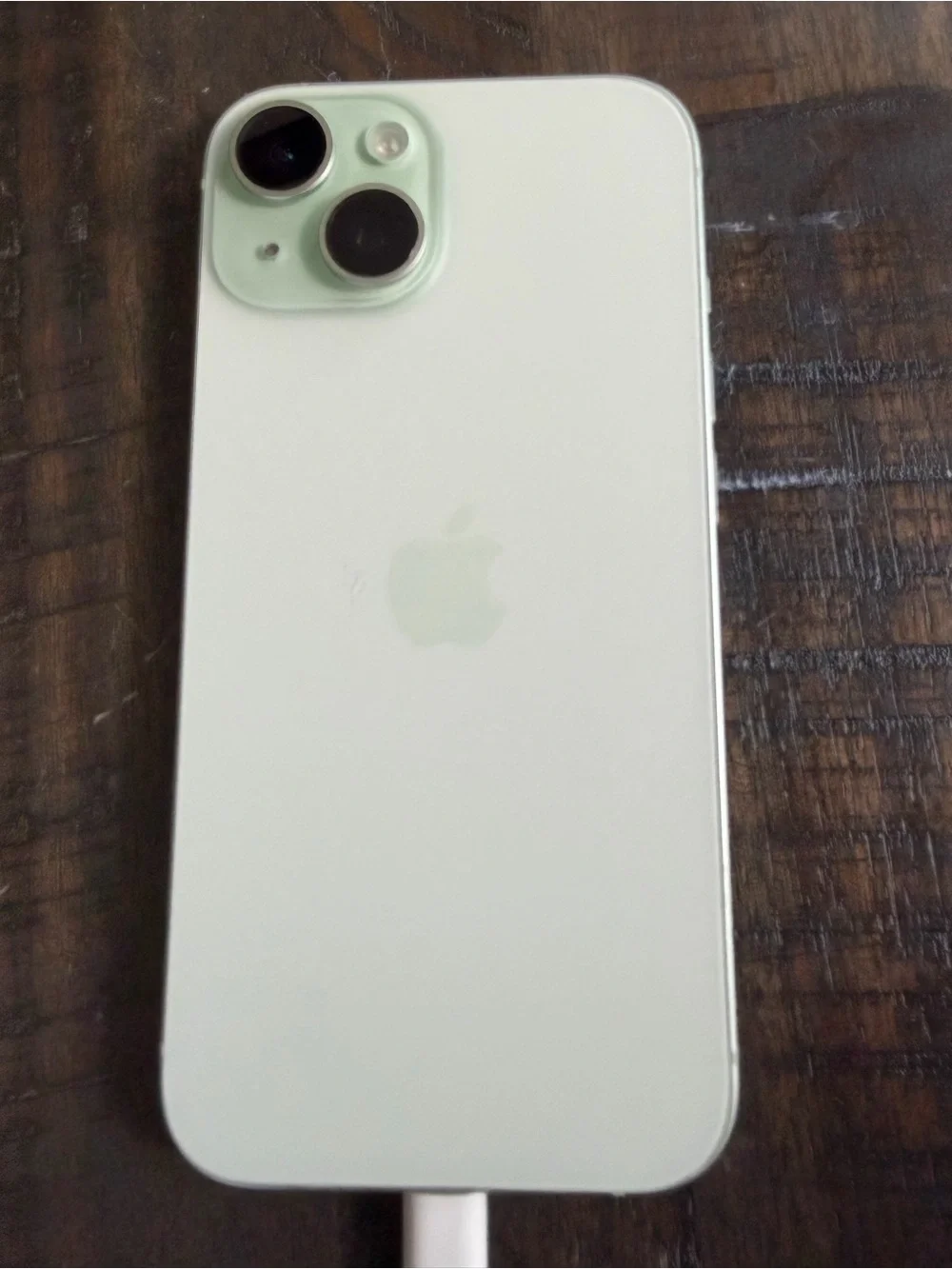 Apple iPhone 15 128 gb Mint Green Front Display pristine condition